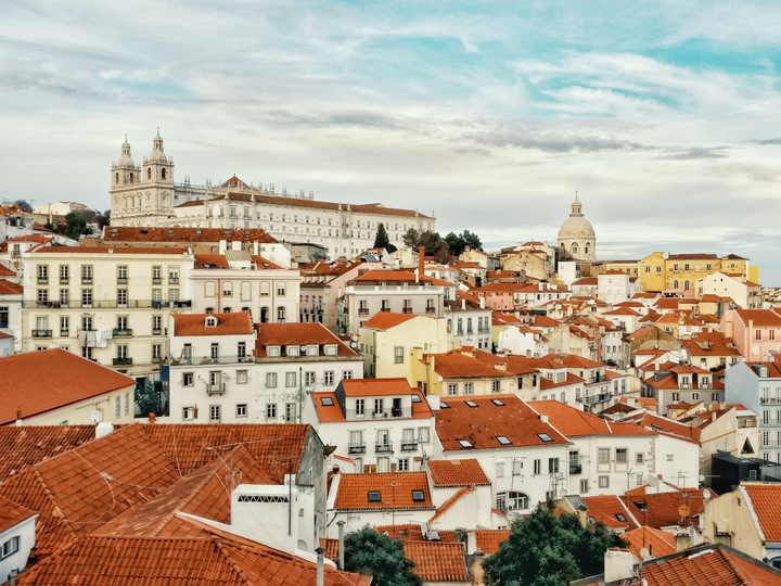 The Ultimate Lisbon Travel Guide