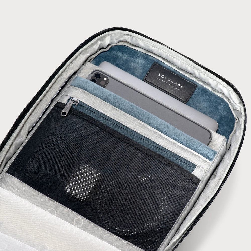 Laptop & Tablet Storage