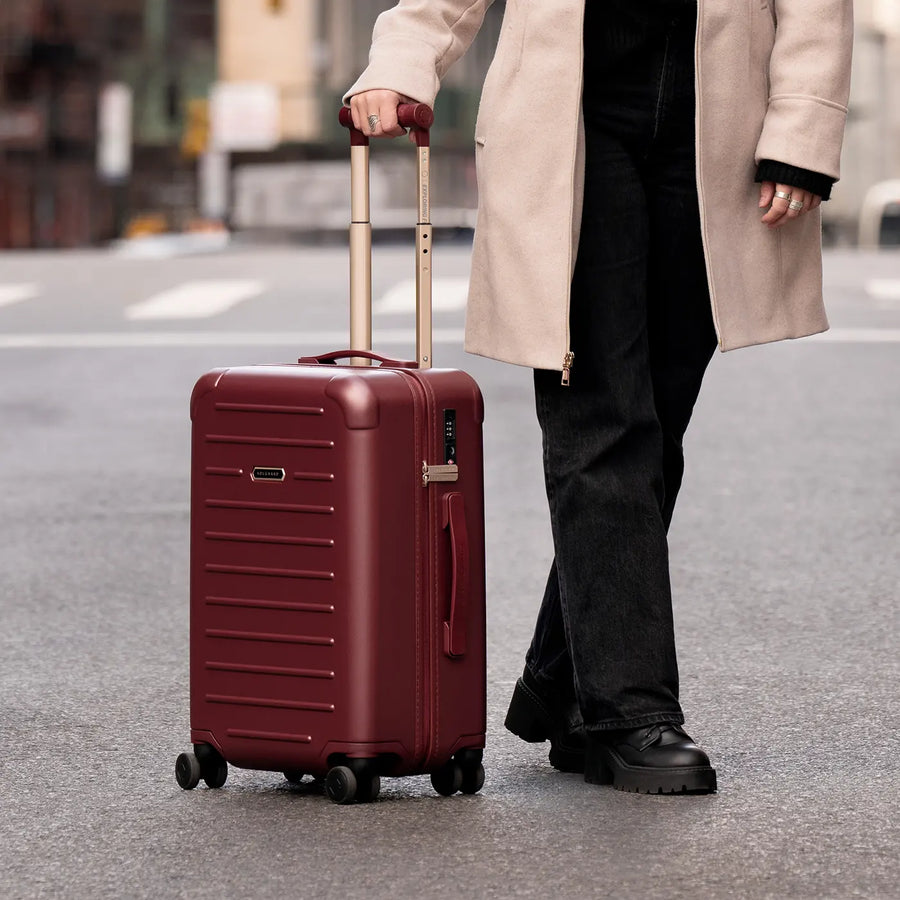 Bordeaux Burgundy | Carry-On Closet Large