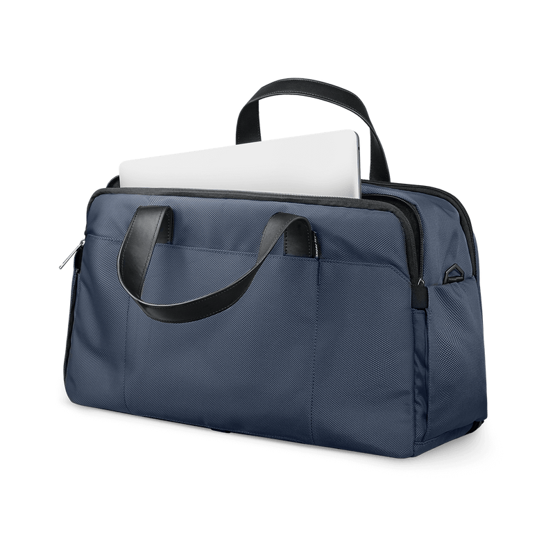 Voyager Weekender Duffle with Closet System and Laptop Sleeves