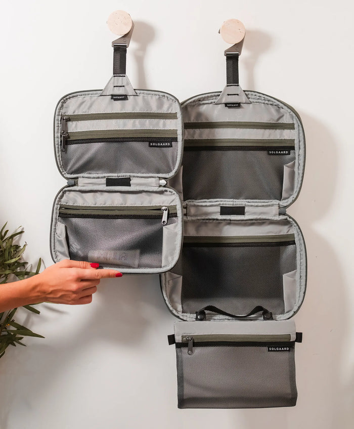 Hanging Travel Bag Best Hanging Wash Bag Trio Hanging Toiletry Kit Solgaard Hanging Travel Bag Best Hanging Wash Bag Trio Hanging Toiletry Kit Solgaard